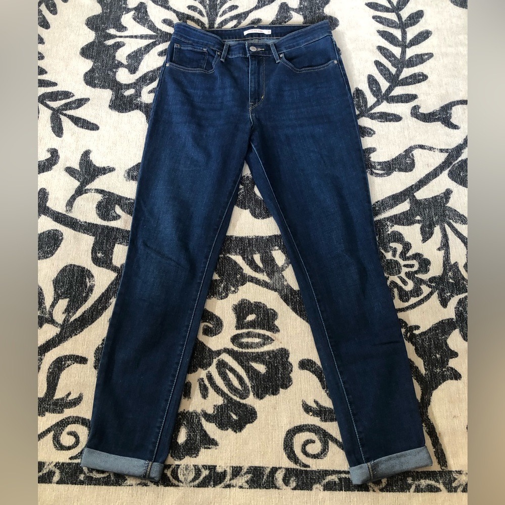 Levis 721 High Rise Skinny Jeans Dark Wash Blue Size 30 Stretch Denim (938)